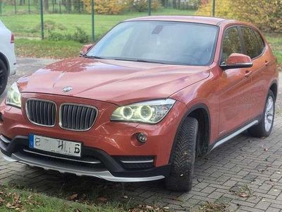 Gebraucht BMW X1 Sport Line 184 PS (135 kW) 2014 Orange SUV