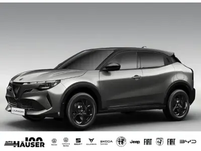 Neu Alfa Romeo Junior Ti 145 PS (106 kW) 2026 Grau SUV