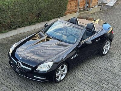 Gebraucht Mercedes SLK250 204 PS (150 kW) 2011 Obsidianschwarz  metalliclack Cabrio