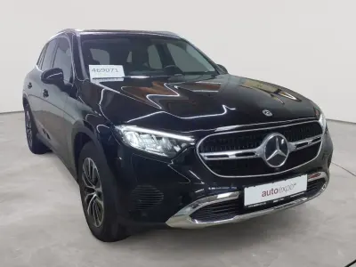 Używany Mercedes GLC200 Advanced 204 KM (150 kW) 2023 Czarny SUV