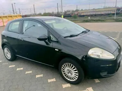 Usata Fiat Punto 65 CV (47 kW) 2007 Nero Utilitaria
