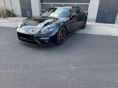 Porsche Panamera Turbo