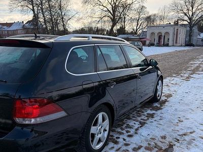 Gebraucht VW Golf VI 140 PS (102 kW) 2011 Schwarz Kleinwagen