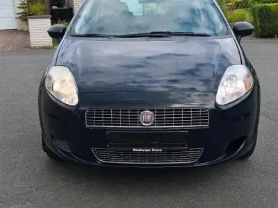 Gebraucht Fiat Punto 60 PS (44 kW) 2009 Blau Kleinwagen