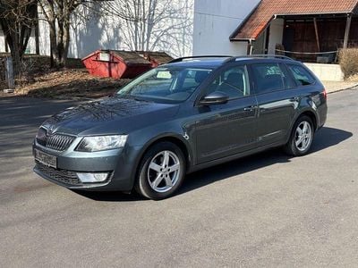 Gebraucht Skoda Octavia Ambition 150 PS (110 kW) 2016 Grau Kleinwagen