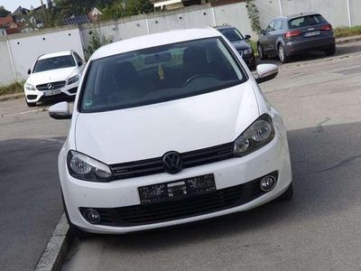 Gebraucht 2009 VW Golf VI Comfortline Kleinwagen | 2.800 € (Teuer)