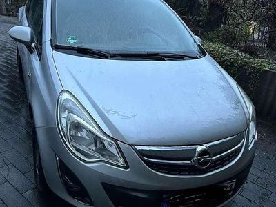 Gebraucht Opel Corsa Edition 86 PS (63 kW) 2013 Silber Limousine