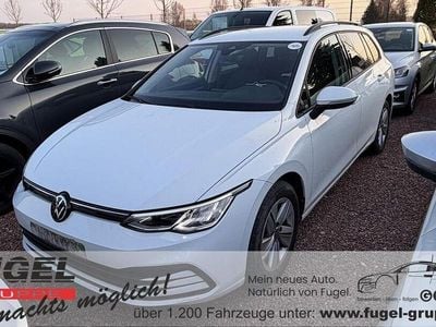 Gebraucht VW Golf VIII Life 131 PS (96 kW) 2022 Pure white Kombi