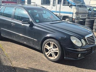 Mercedes E280