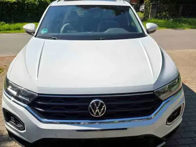 Gebraucht VW T-Roc Sport 150 PS (110 kW) 2019 Weiß SUV