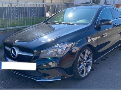 Gebraucht Mercedes CLA200 136 PS (100 kW) 2019 Schwarz Limousine