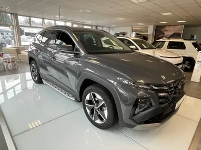Używany Hyundai Tucson Trend 215 KM (158 kW) 2024 Szary SUV