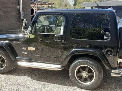 Gebraucht Jeep Wrangler Sahara 177 PS (130 kW) 2003 Schwarz SUV