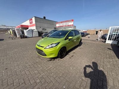 Gebraucht Ford Fiesta Trend 90 PS (66 kW) 2009 Blau Kleinwagen