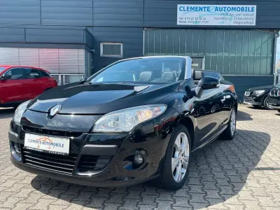 Gebraucht Renault Mégane Cabriolet Dynamique 110 PS (80 kW) 2013 Schwarz Cabrio