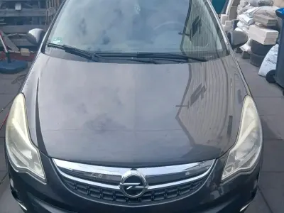 Gebraucht Opel Corsa 75 PS (55 kW) 2012 Grau Kleinwagen
