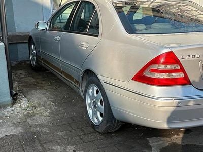 Gebraucht Mercedes C200 Elegance 163 PS (119 kW) 2000 Silber Limousine