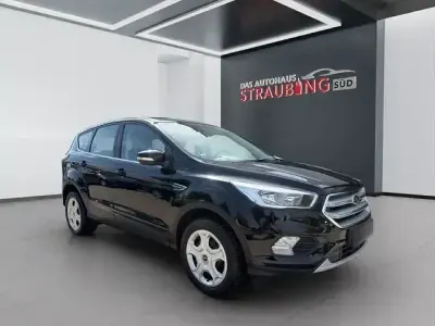 Gebraucht Ford Kuga Trend 120 PS (88 kW) 2018 Schwarz SUV
