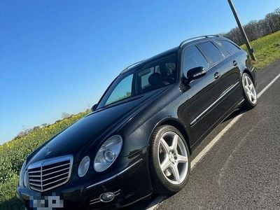 Usata Mercedes E320 Avantgarde 224 CV (164 kW) 2008 Nero Station wagon