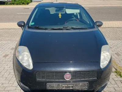 Gebraucht Fiat Punto Evo 65 PS (47 kW) 2013 Schwarz Kleinwagen