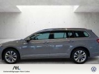 Gebraucht VW Passat Business 200 PS (147 kW) 2023 Grau Kombi
