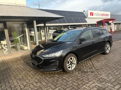 Gebraucht Ford Focus 125 PS (91 kW) 2022 Schwarz Kombi