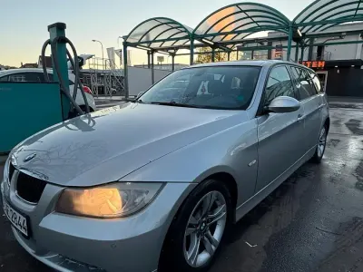 Gebraucht BMW 320 177 PS (130 kW) 2008 Grau Limousine