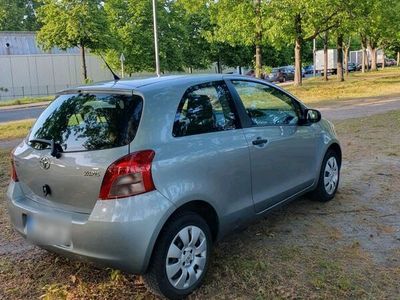 gebraucht Toyota Yaris 1,0 - TÜV NEU!