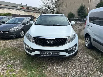 Gebraucht Kia Sportage Vision 136 PS (100 kW) 2015 Weiß SUV