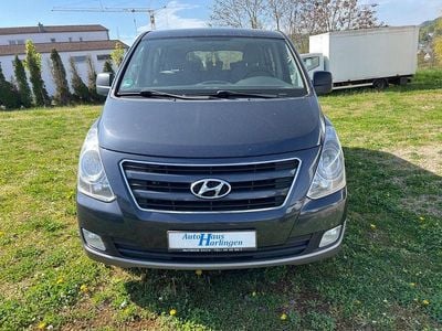 Gebraucht Hyundai H-1 136 PS (100 kW) 2017 Grau Van / Kleinbus