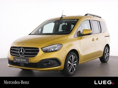 Usata Mercedes T180 Advantage 131 CV (96 kW) 2024 Giallo Monovolume