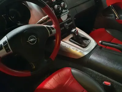 Gebraucht Opel GT 264 PS (194 kW) 2008 Schwarz Cabrio