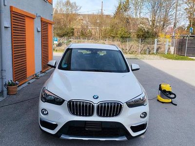 Second-hand BMW X1 Basis 190 CP (139 kW) 2017 Alb SUV