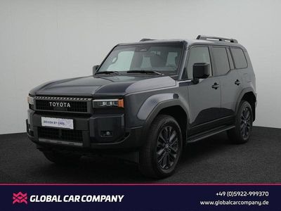 Grau Gebraucht 2024 Toyota Land Cruiser Executive SUV | 75.950 € (Teuer)