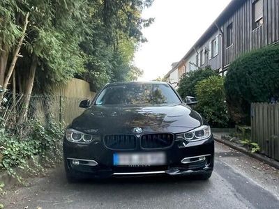 gebraucht BMW 330 d xDrive Luxury Line Automatic Luxury Line