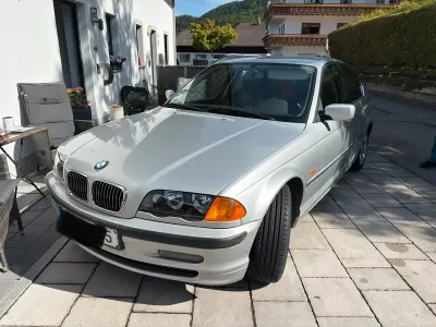 Gebraucht BMW 320 170 PS (125 kW) 2001 Silber Limousine