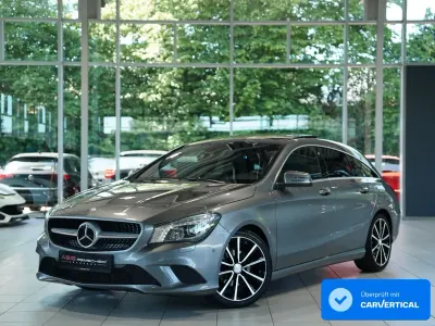 Gebraucht Mercedes CLA200 157 PS (115 kW) 2015 Grau Kombi