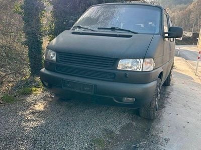 Gebraucht VW T4 102 PS (75 kW) 2002 Schwarz Van
