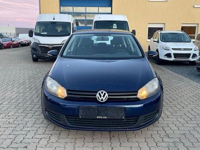 Gebraucht VW Golf VI Trendline 105 PS (77 kW) 2011 Blau Kleinwagen