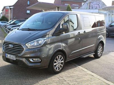 Gebraucht Ford Tourneo Titanium 131 PS (96 kW) 2020 Grau Van / Kleinbus