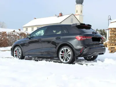 Gebraucht Audi A3 Performance 272 PS (200 kW) 2025 Schwarz Limousine