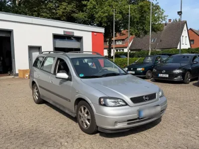 Gebraucht Opel Astra 103 PS (75 kW) 2004 Silber Kombi