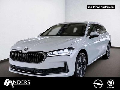 Gebraucht Skoda Superb Selection 150 PS (110 kW) 2024 Purity weiss Kombi