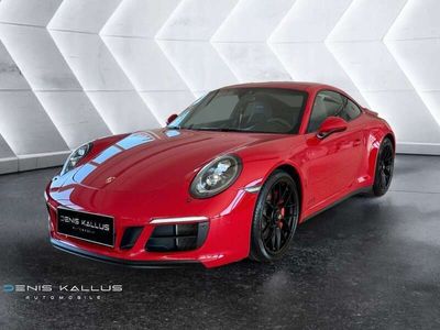 Porsche 911 Carrera 4 GTS
