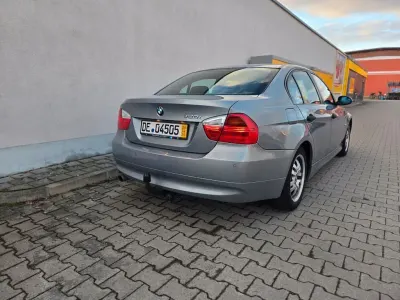 Używany BMW 320 150 KM (110 kW) 2005 Szary Sedan/Limuzyna