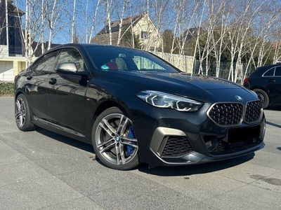 BMW M235
