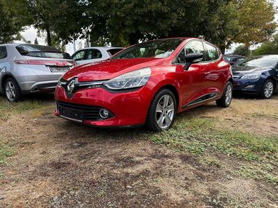 Gebraucht Renault Clio IV Luxe 90 PS (66 kW) 2012 Rot Kleinwagen