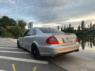 Mercedes E500