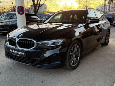 Gebraucht BMW 330 Sport Line 245 PS (180 kW) 2022 Schwarz Kombi