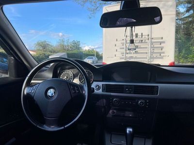 gebraucht BMW 320 d Limousine